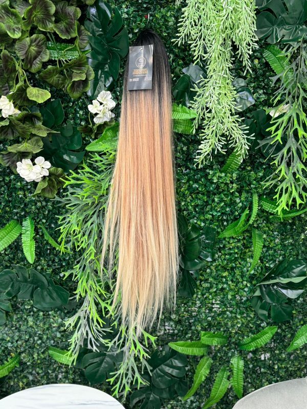 CODA PONY SFUMATA BASE SCURA